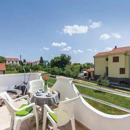 Five Bedroom Holiday In Biograd Ferienhaus